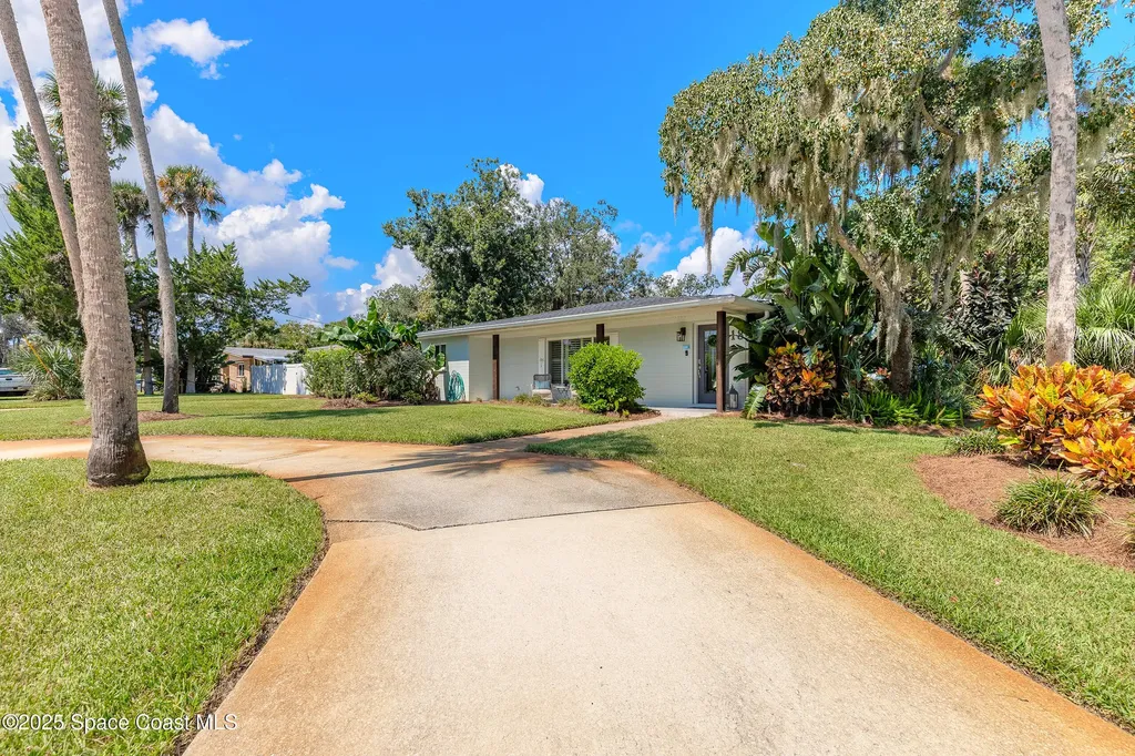 18 E Magnolia Avenue Port Orange FL 32127