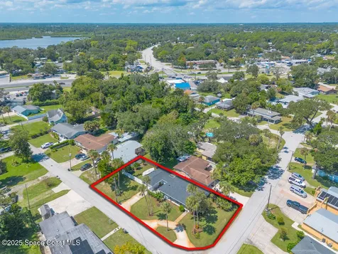 18 E Magnolia Avenue Port Orange FL 32127
