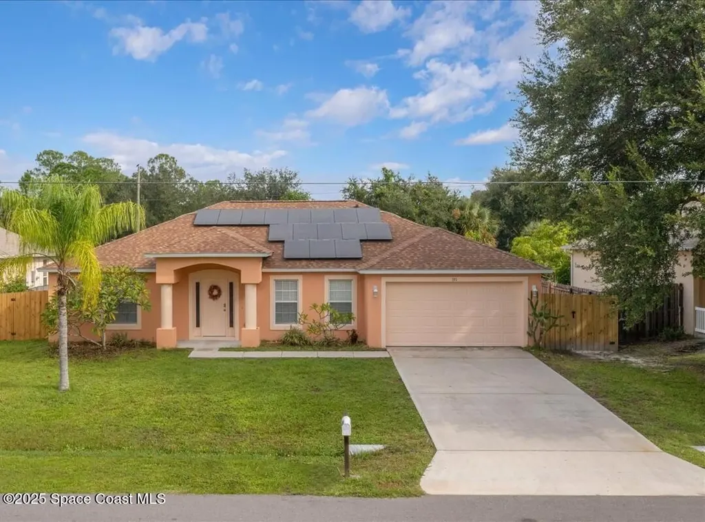 391 Bougainvillea Street NW Palm Bay FL 32907
