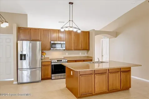 391 Bougainvillea Street NW Palm Bay FL 32907