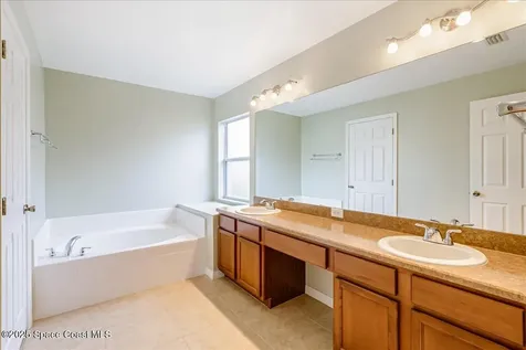 391 Bougainvillea Street NW Palm Bay FL 32907