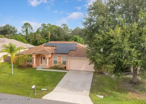 391 Bougainvillea Street NW Palm Bay FL 32907