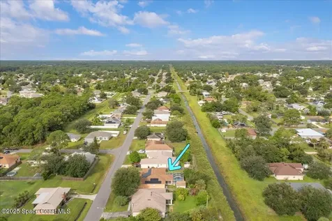 391 Bougainvillea Street NW Palm Bay FL 32907