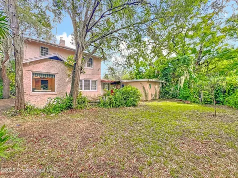 824 Indian River Avenue Titusville FL 32780