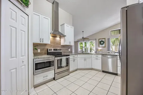 545 Sedgewood Circle Melbourne FL 32904