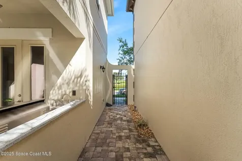 6724 Vista Hermosa Drive Melbourne FL 32940