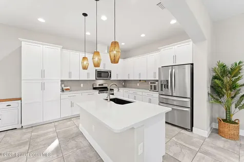 6724 Vista Hermosa Drive Melbourne FL 32940