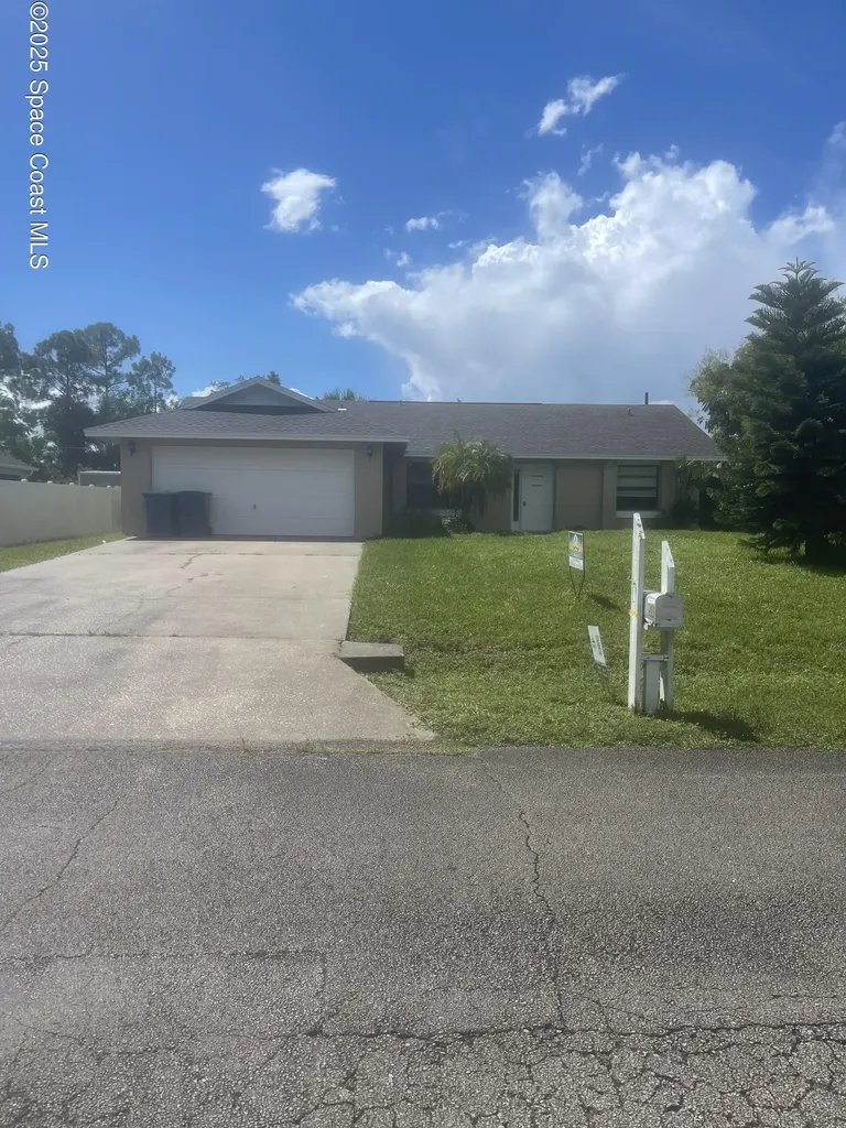 1534 Amador Avenue NW Palm Bay FL 32907