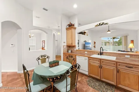 1910 Muirfield Way SE Palm Bay FL 32909