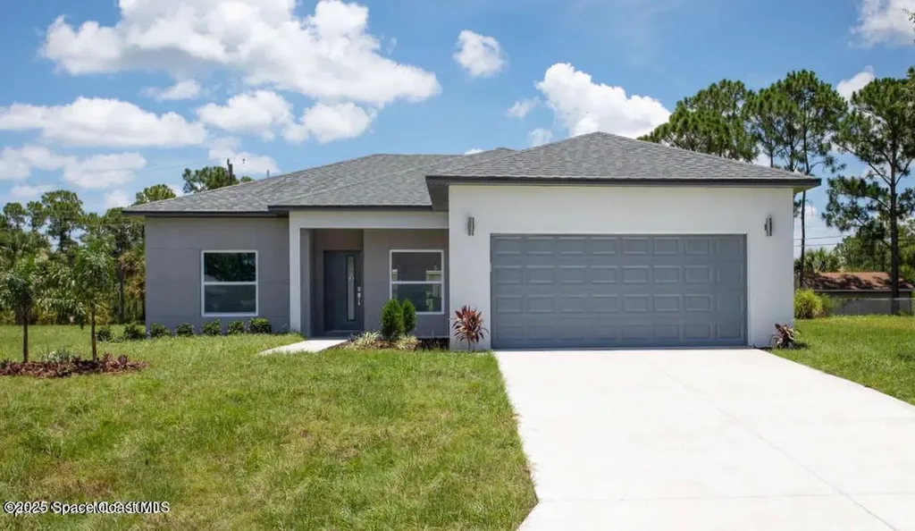 3075 Langmaid Avenue SE Palm Bay FL 32909