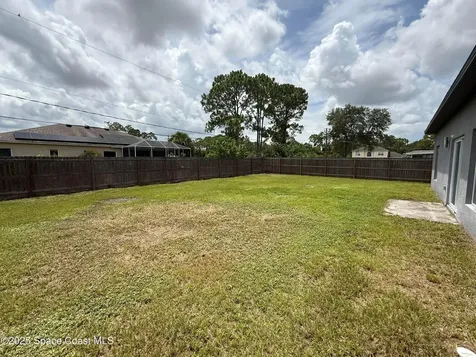 3075 Langmaid Avenue SE Palm Bay FL 32909