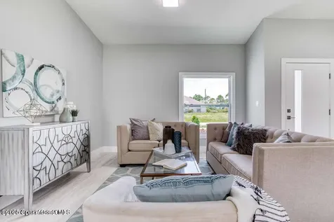 3075 Langmaid Avenue SE Palm Bay FL 32909