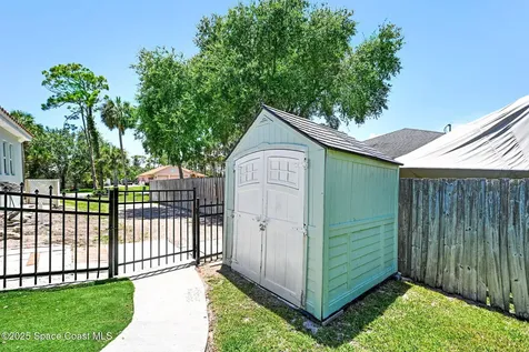 1740 Fowler Drive Merritt Island FL 32952