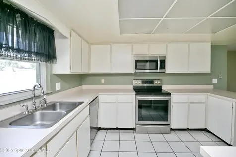 965 Pilgrim Drive Titusville FL 32780