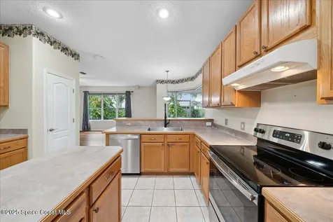 1375 Sanibel Lane Merritt Island FL 32952