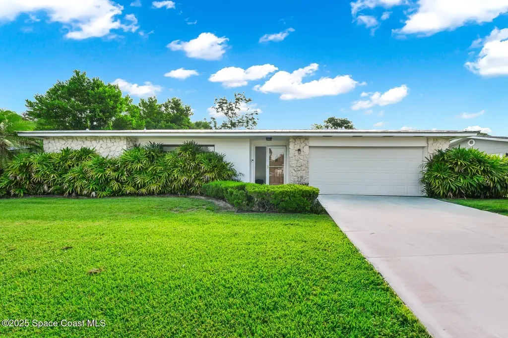 2705 Hutchison Place Titusville FL 32780