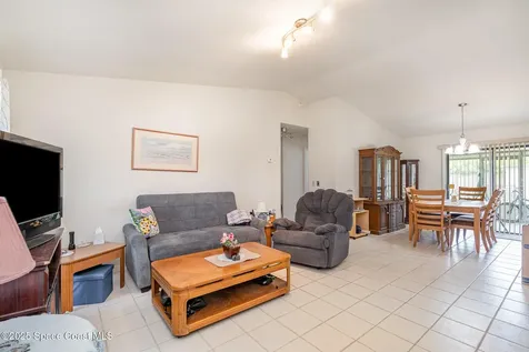 1666 Uniontown Street SE Palm Bay FL 32909