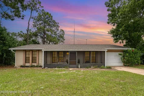 1666 Uniontown Street SE Palm Bay FL 32909