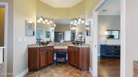 1522 Tralee Bay Avenue Melbourne FL 32940
