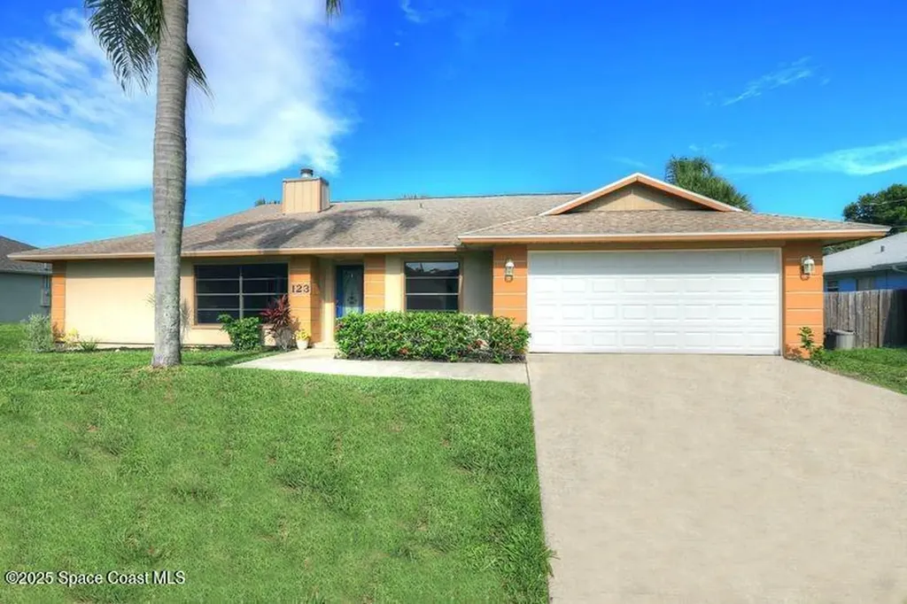 123 Friar Court Sebastian FL 32958
