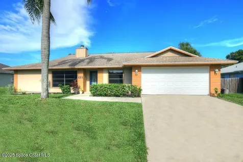 123 Friar Court Sebastian FL 32958