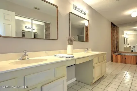 123 Friar Court Sebastian FL 32958