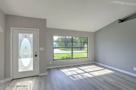 123 Friar Court Sebastian FL 32958