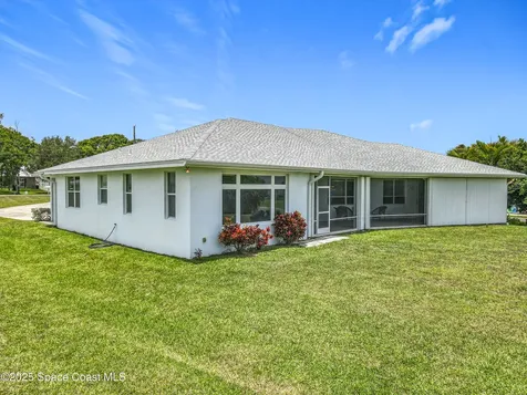 9860 Riverview Drive Sebastian FL 32976