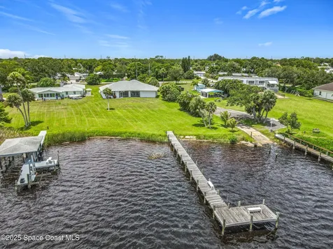 9860 Riverview Drive Sebastian FL 32976