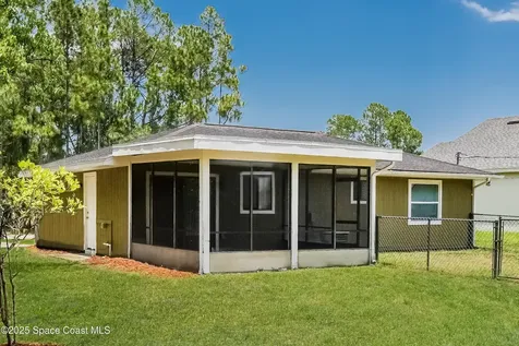 542 Ortega Street SE Palm Bay FL 32909