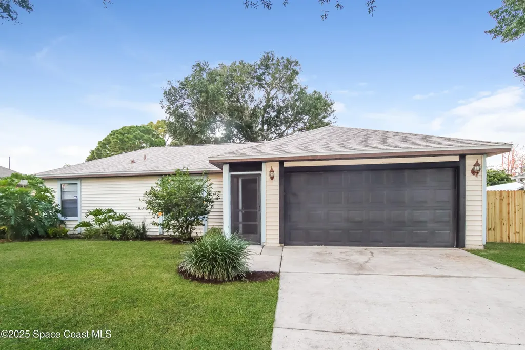 1383 Illinois Street NW Palm Bay FL 32907
