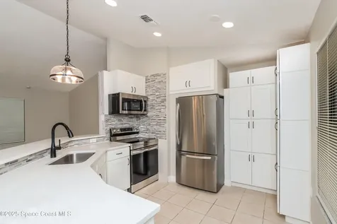 1383 Illinois Street NW Palm Bay FL 32907