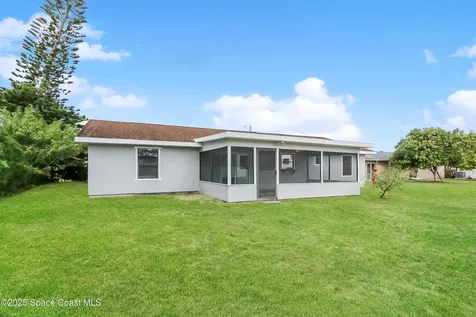 901 SE Odonnell Lane Port St. Lucie FL 34983