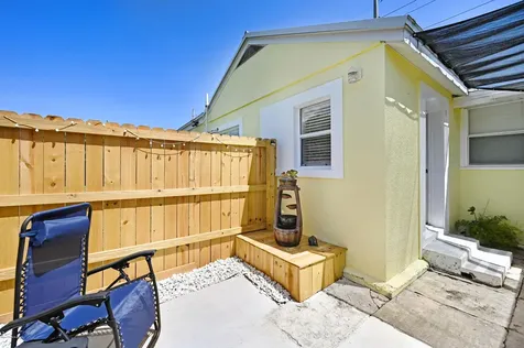 1704 Oak Street Melbourne FL 32901