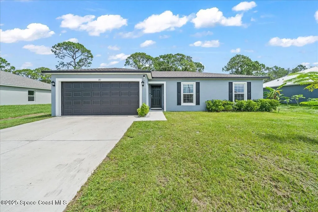 1161 Larkspur Street SE Palm Bay FL 32909