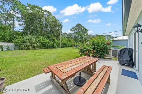 1161 Larkspur Street SE Palm Bay FL 32909