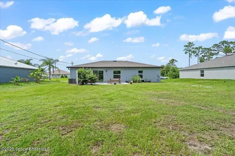 1161 Larkspur Street SE Palm Bay FL 32909
