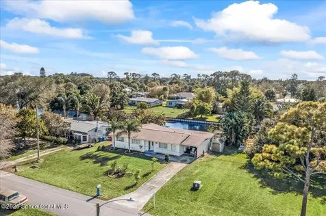 573 Wimbrow Drive Sebastian FL 32958
