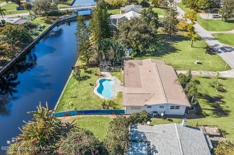 573 Wimbrow Drive Sebastian FL 32958