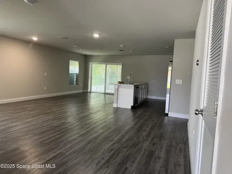 1370 Van Dyke Avenue SE Palm Bay FL 32909