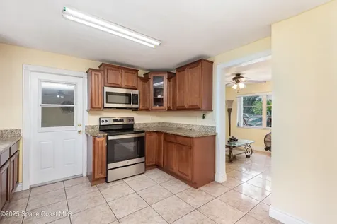 15 Skyline Boulevard Merritt Island FL 32953
