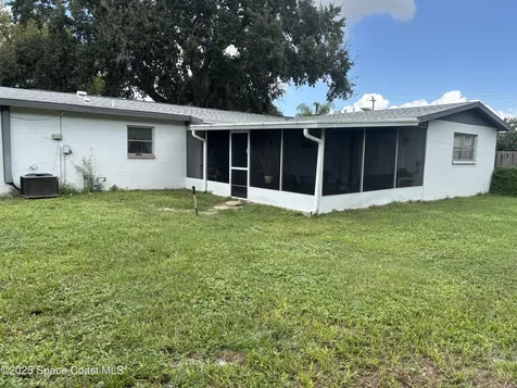 15 Skyline Boulevard Merritt Island FL 32953