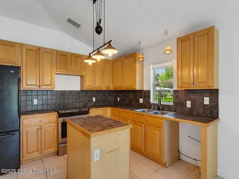 8020 E 98th Avenue Vero Beach FL 32967