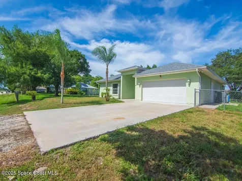 8020 E 98th Avenue Vero Beach FL 32967