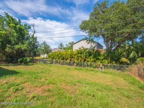 8020 E 98th Avenue Vero Beach FL 32967