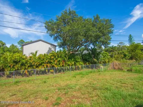 8020 E 98th Avenue Vero Beach FL 32967