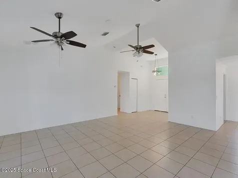 8020 E 98th Avenue Vero Beach FL 32967