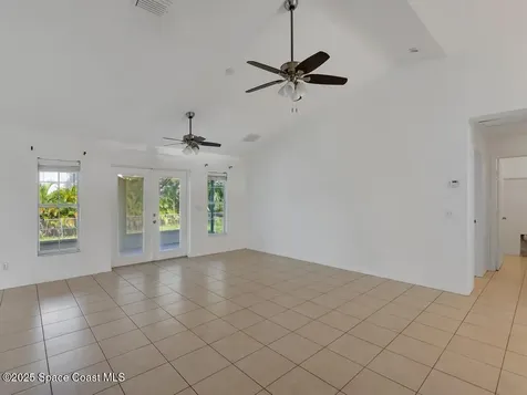 8020 E 98th Avenue Vero Beach FL 32967