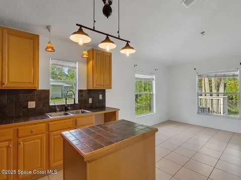 8020 E 98th Avenue Vero Beach FL 32967