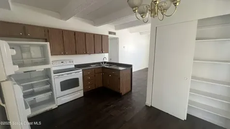 1713 Dixon Boulevard Cocoa FL 32922